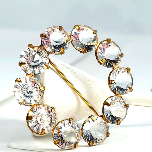 VTG  Round Gold Tone Open Back Prong Set Rhinestone Brooch - Picture 1 of 10